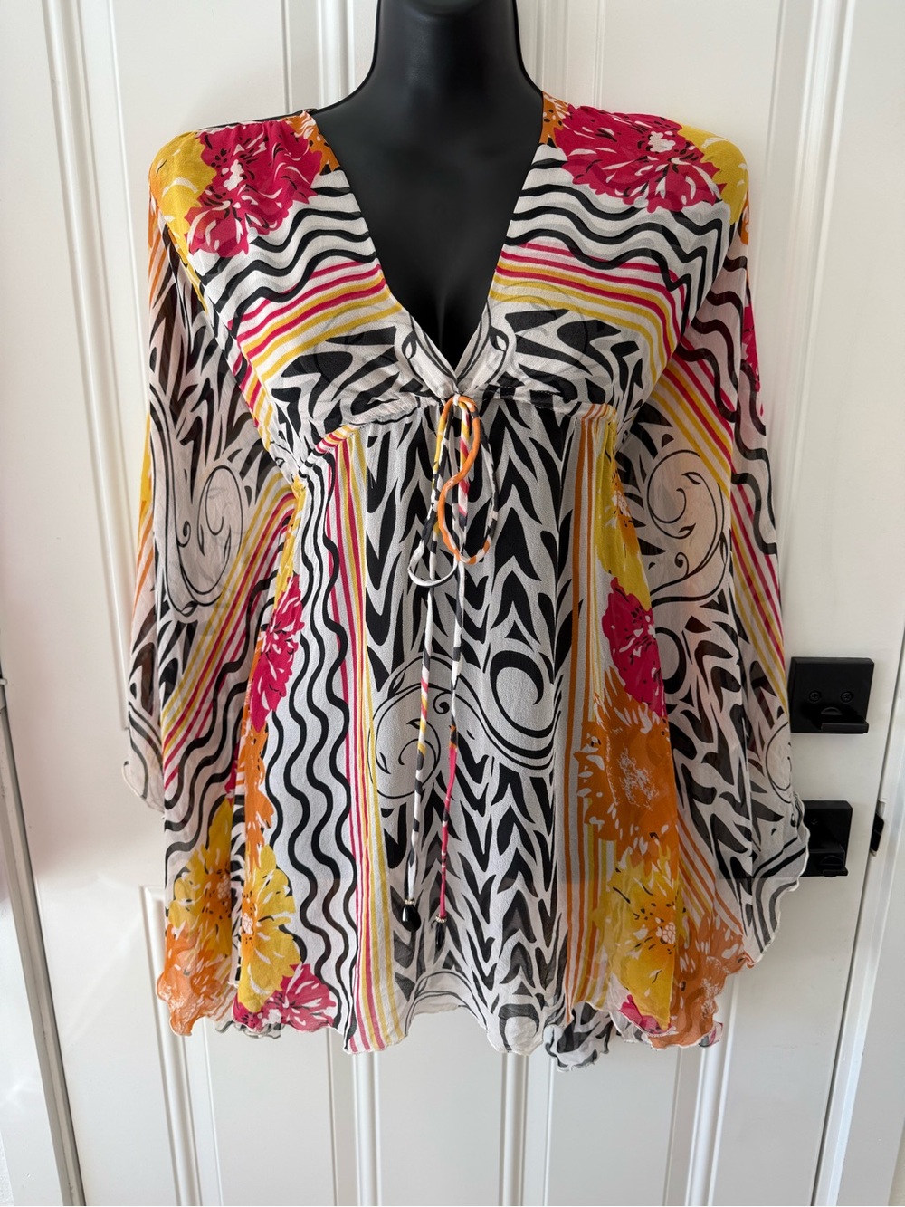 Women’s V-Neck Floral & Zebra Print Tunic coverup- XXS - Picture 3 of 9